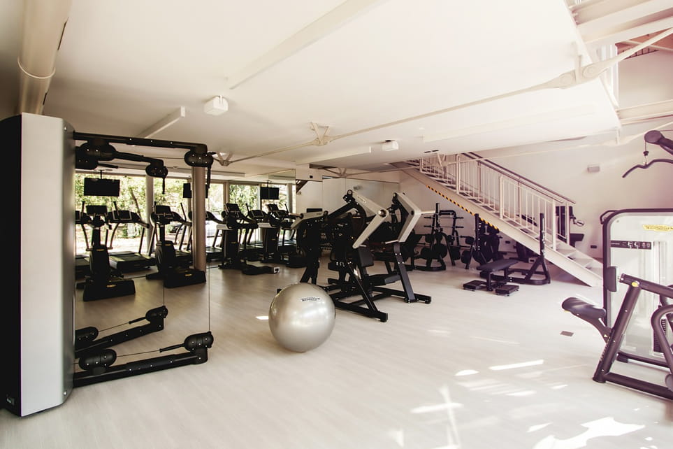 Why Hiring Professions To Clean Your Gym/Health Club Is The Right Thing To Do