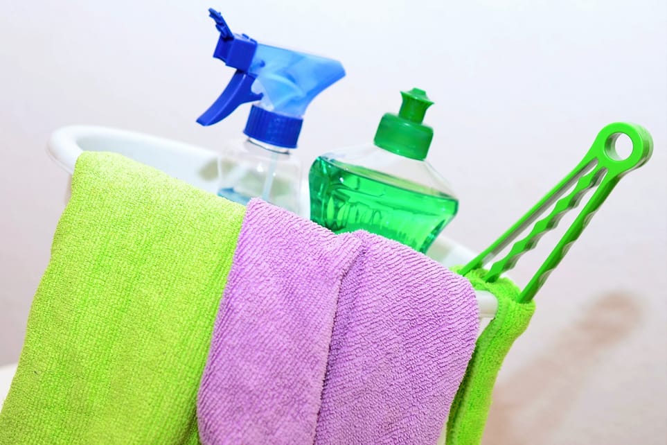 Why You Should Choose an Eco Friendly Cleaning Service