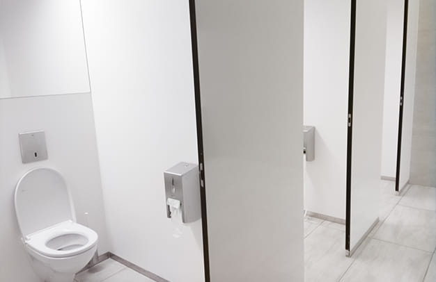 Washroom WC cleaning services